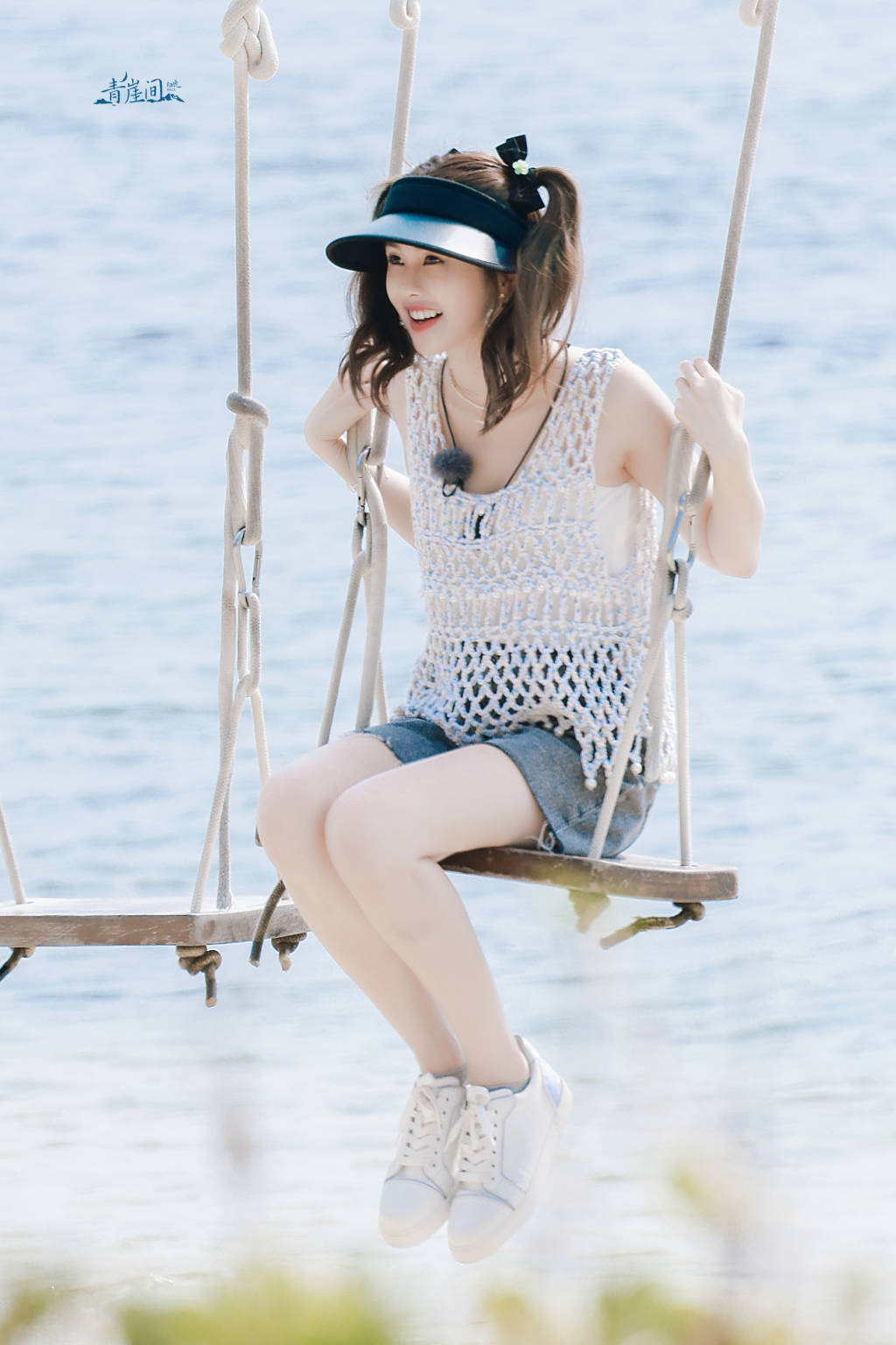 白鹿海边性感典雅大气写真这不就是美人鱼吗？(图1)