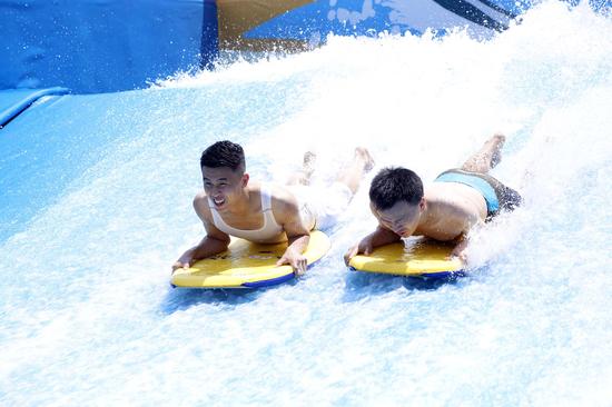 广西水上运动发展中心调研组莅临柳州调研跳水项目人才小高地建设工作(图1)